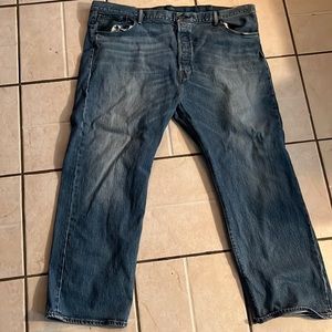 Levi 501 46 x 30 traditional button fly blue jeans, good used condition